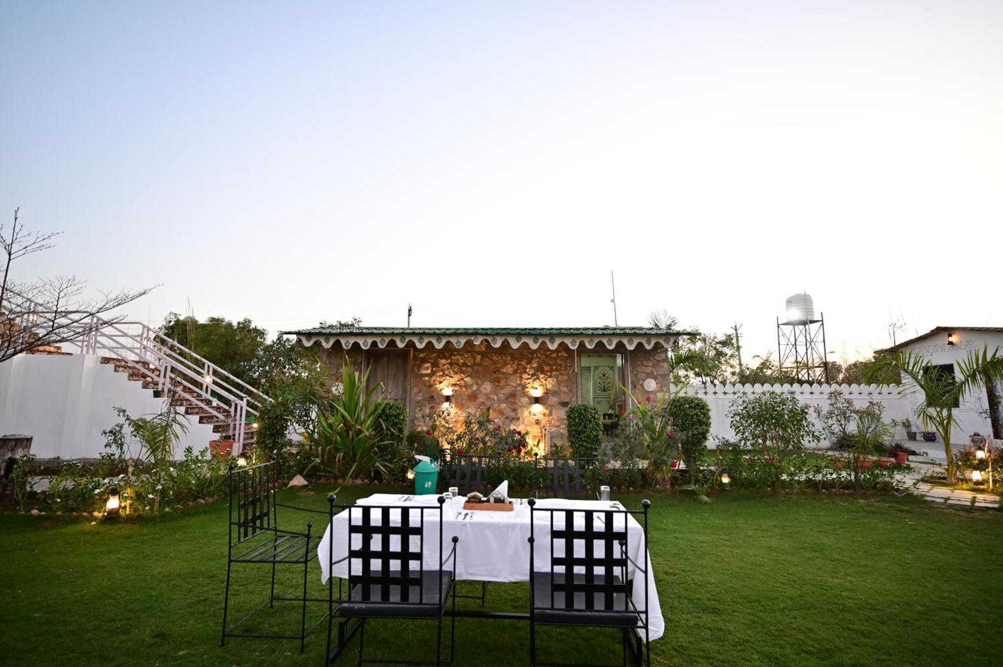 The Castle Crown - Hem Vilas Resort Ranthambhore Sawai Madhopur Exterior foto